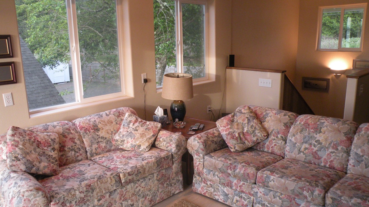 Photo of Livingroom in Cloverdale