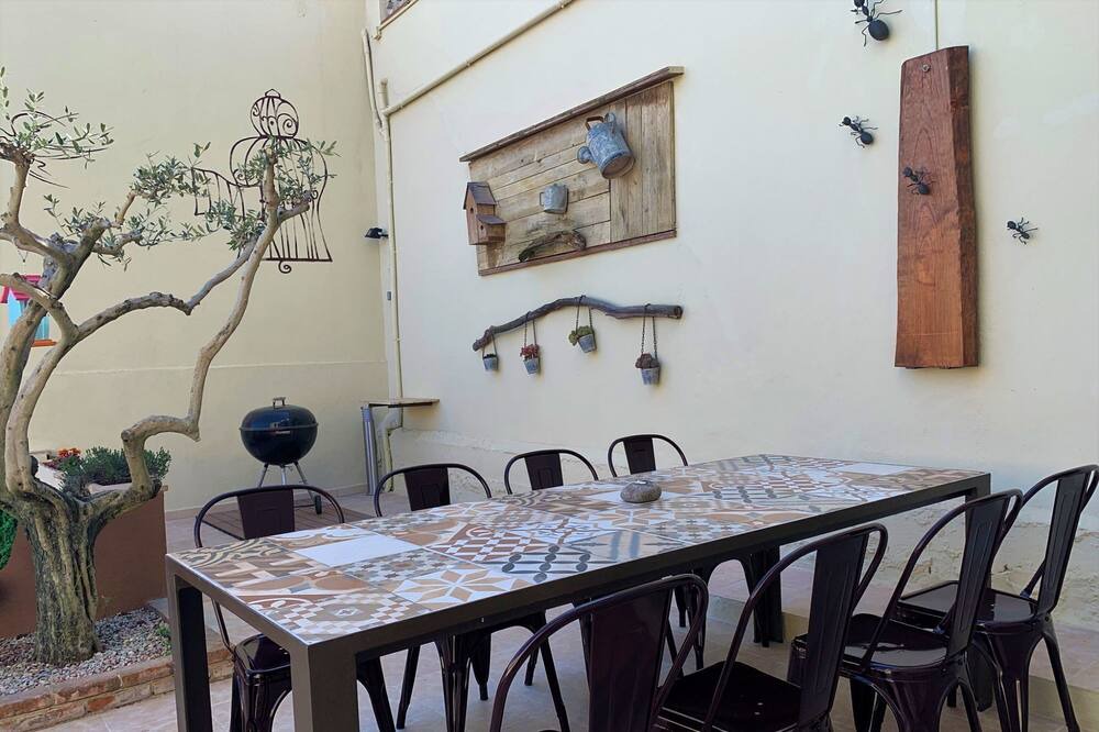 Photo of Kitchen in Llers