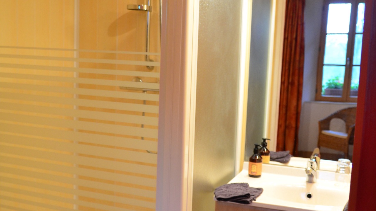 Photo of Bathroom in Saint-Amand