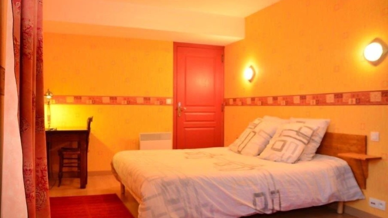 Photo of Bedroom in Saint-Amand