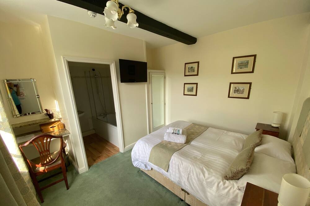 Photo of Others in Mayfield