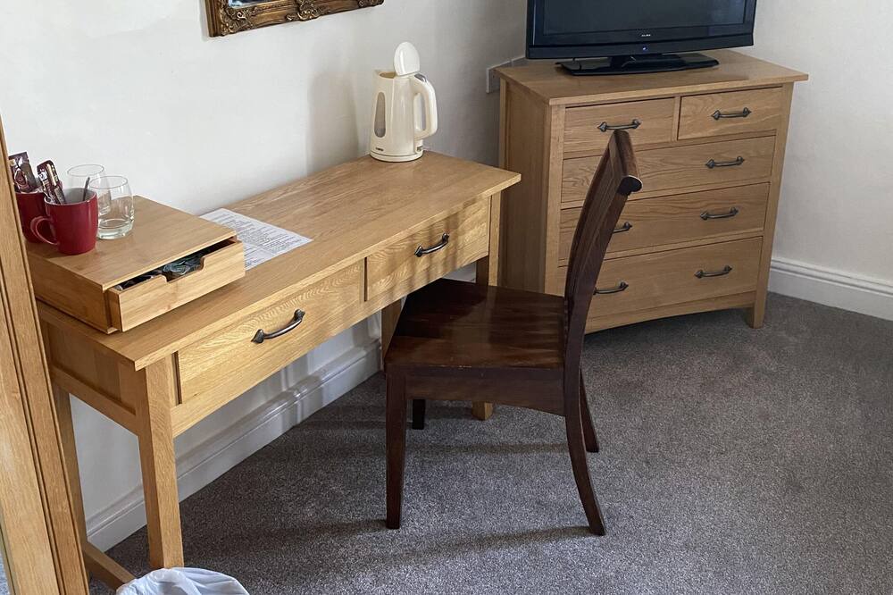 Photo of Bedroom in Mayfield