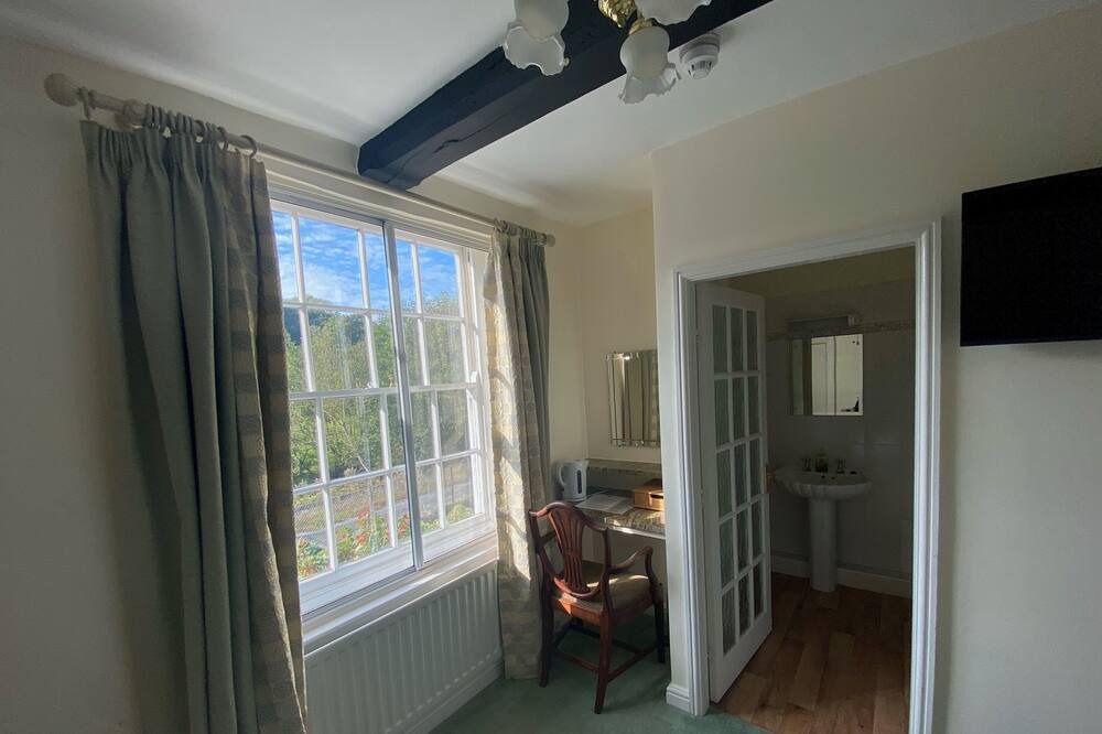 Photo of Bedroom in Mayfield