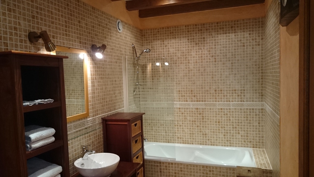 Photo of Bathroom in Fresney-le-Vieux