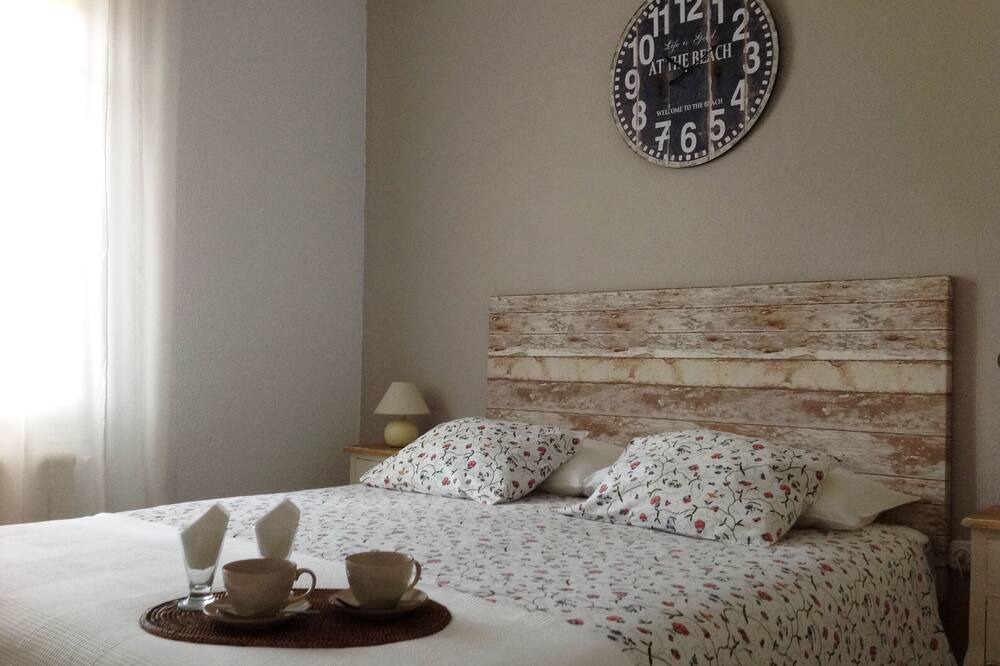 Photo of Bedroom in Comarruga