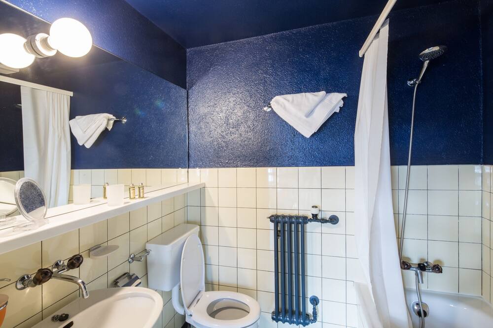Photo of Bathroom in Vitznau