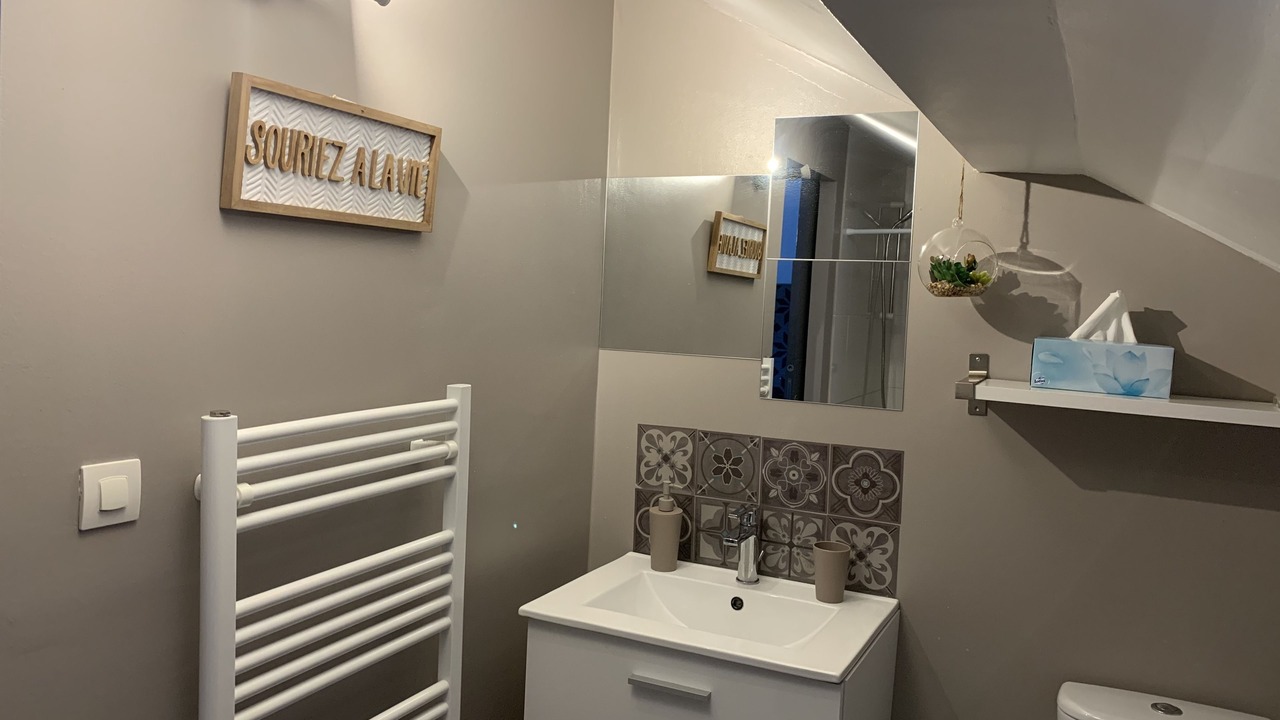 Photo of Bathroom in La Tour-du-Pin