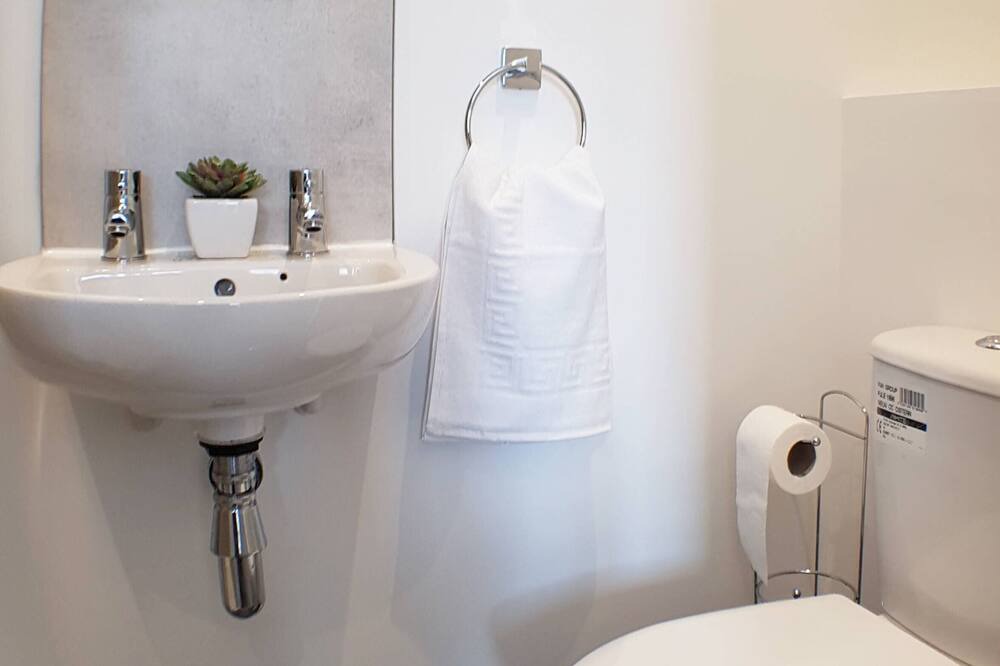 Photo of Bathroom in Selby