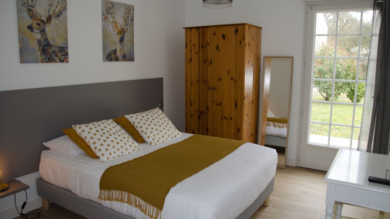Photo of Bedroom in Givrand