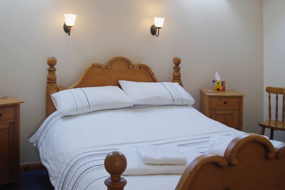 Photo of Bedroom in Plockton