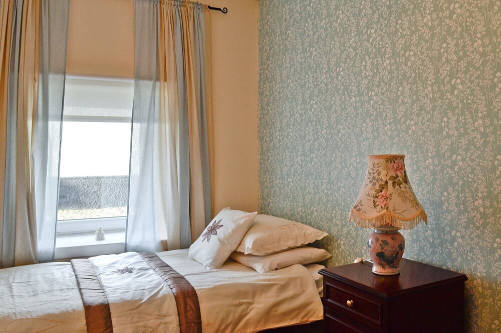 Photo of Bedroom in Kilmun