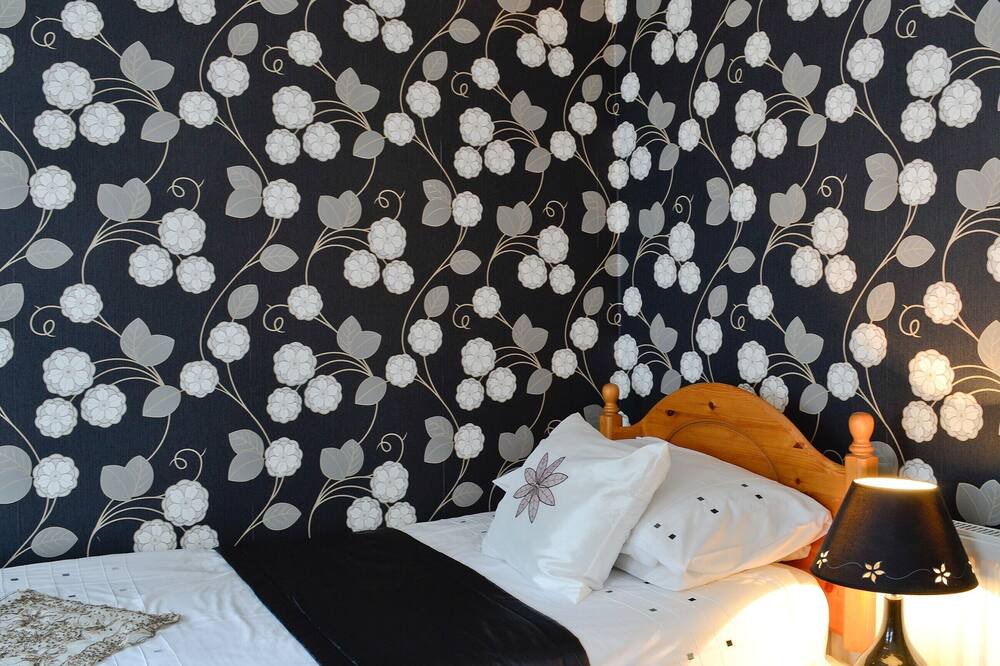 Photo of Bedroom in Kilmun