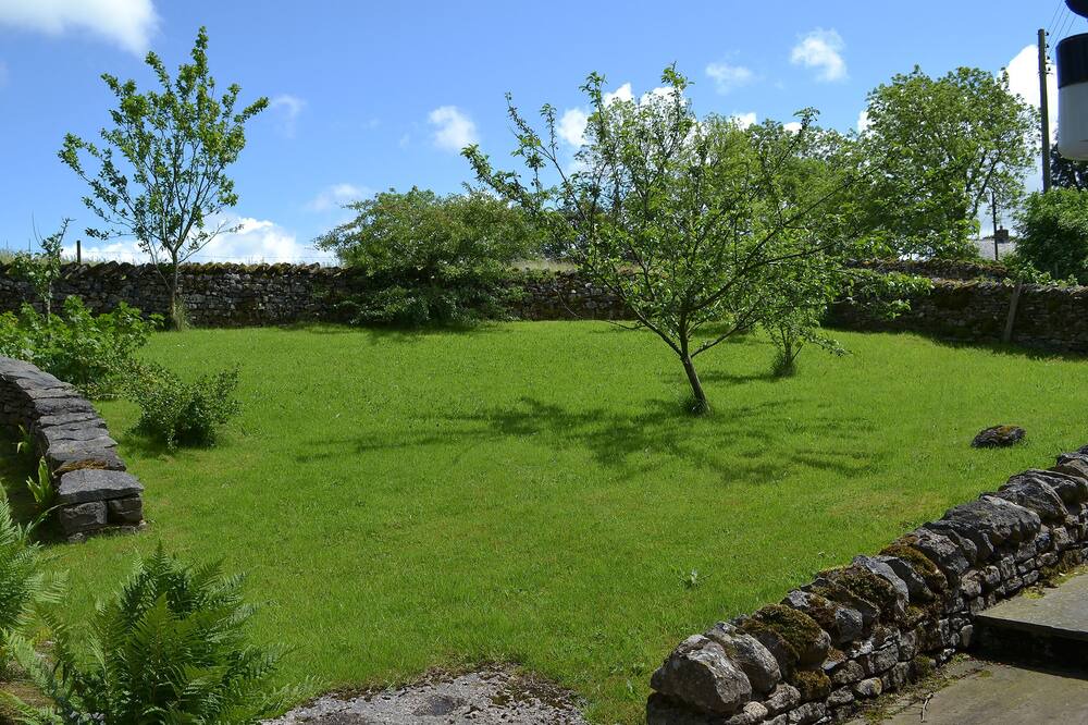 Photo of Outdoor in Orton