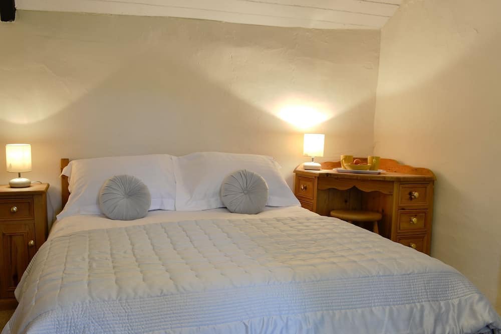 Photo of Bedroom in Glandyfi