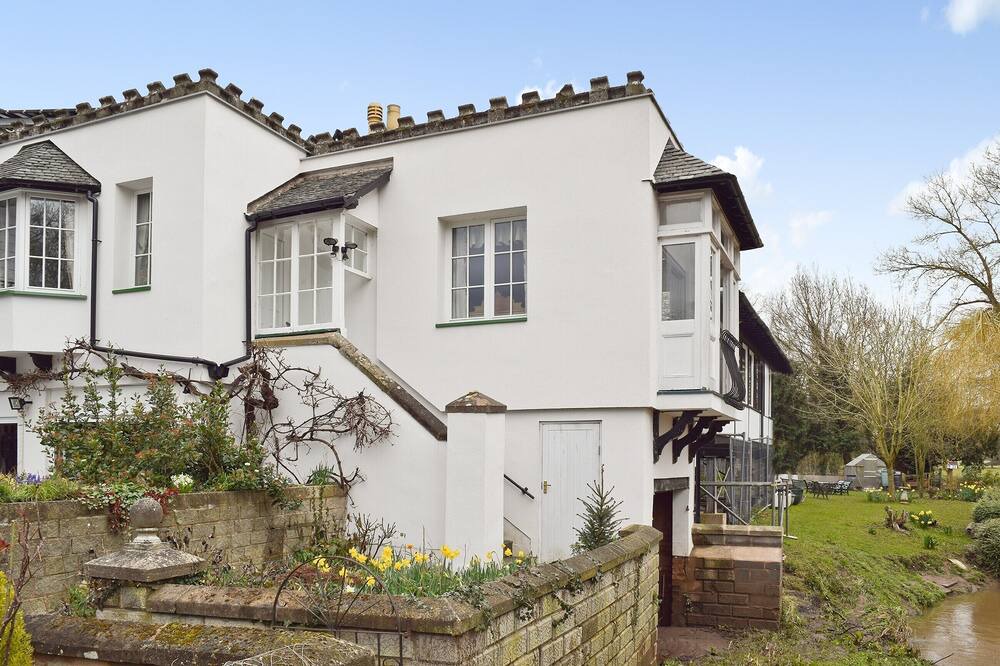 Photo of Outdoor in Alcester