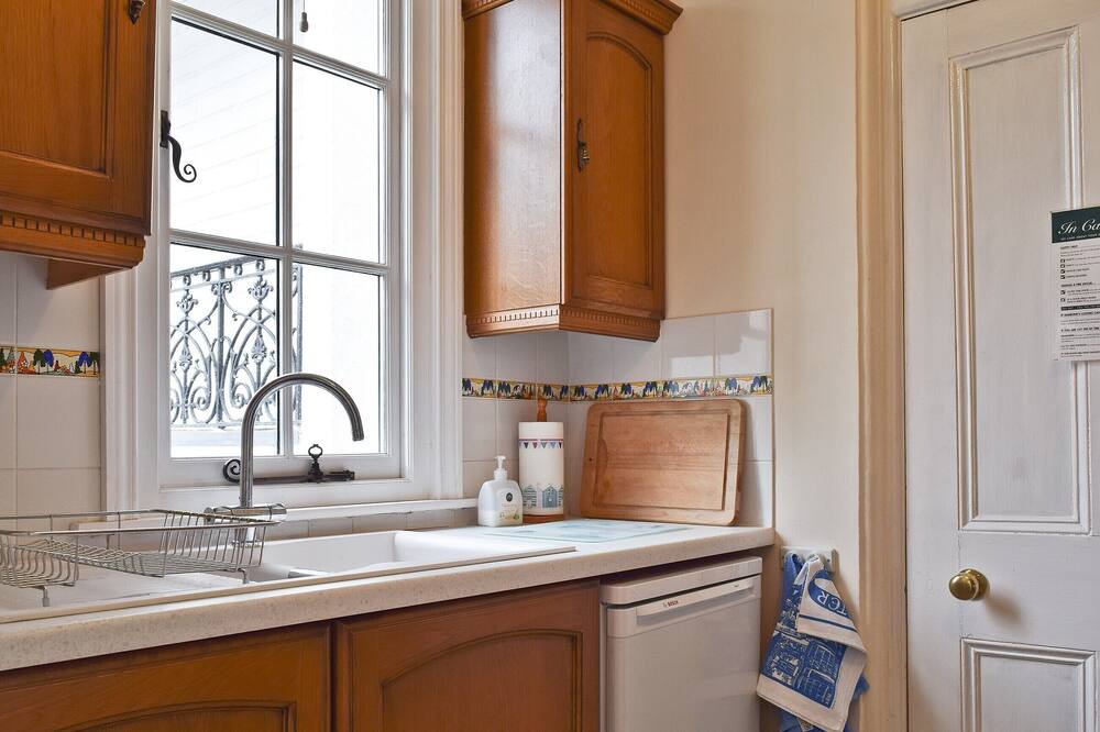 Photo of Kitchen in Alcester