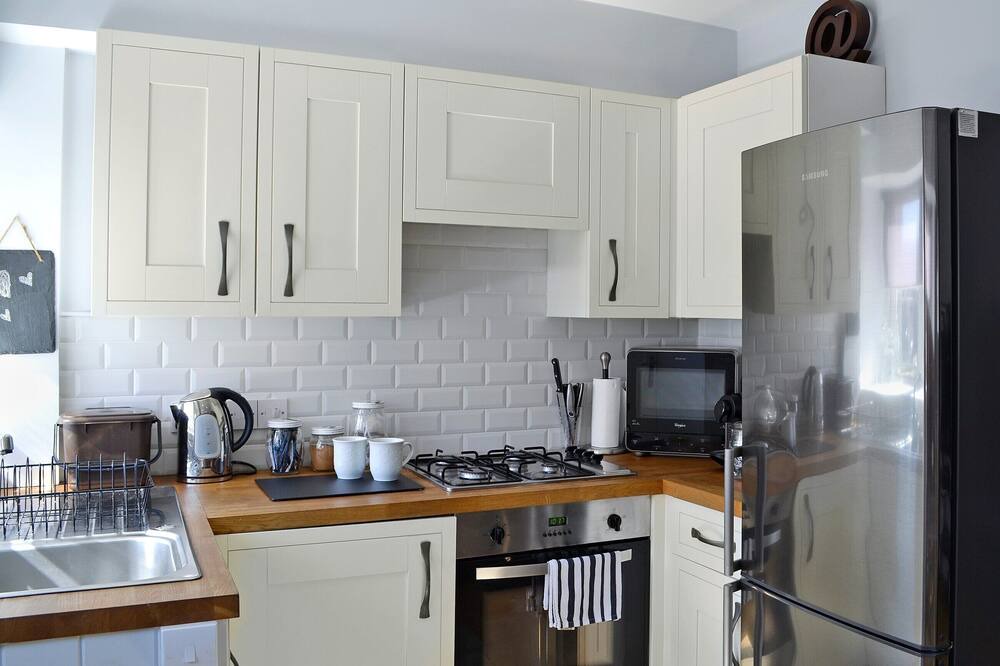 Photo of Kitchen in Pentrefelin