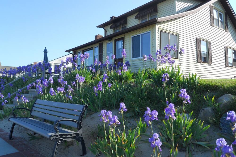 Photo of Outdoor in Middlesex County