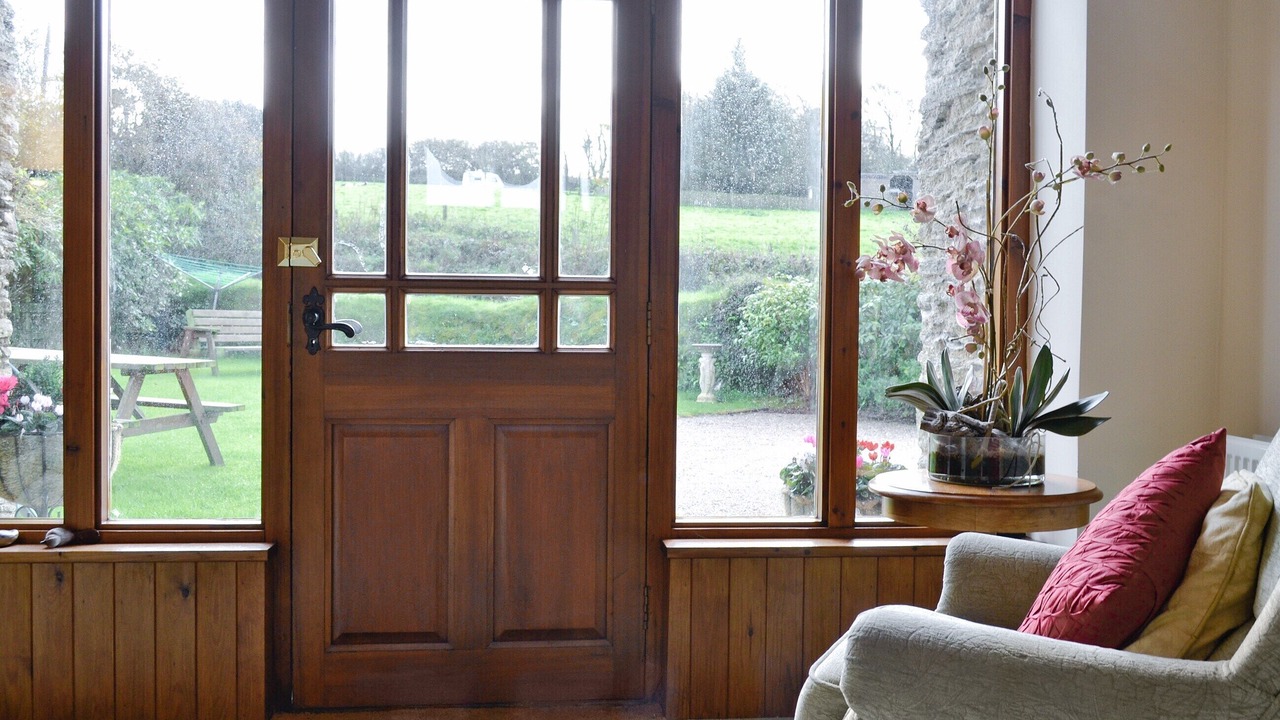 Photo of Others in Hele