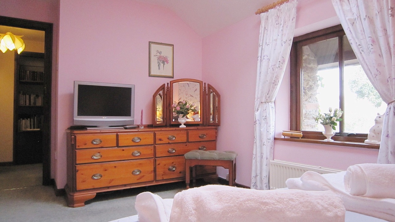 Photo of Others in Hele