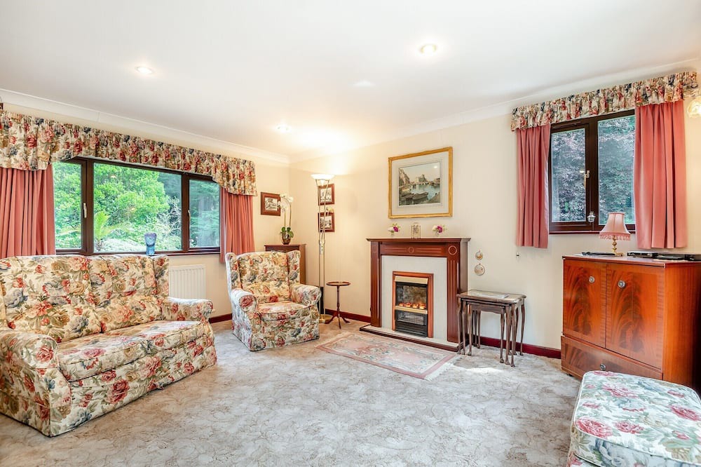 Photo of Livingroom in Newent