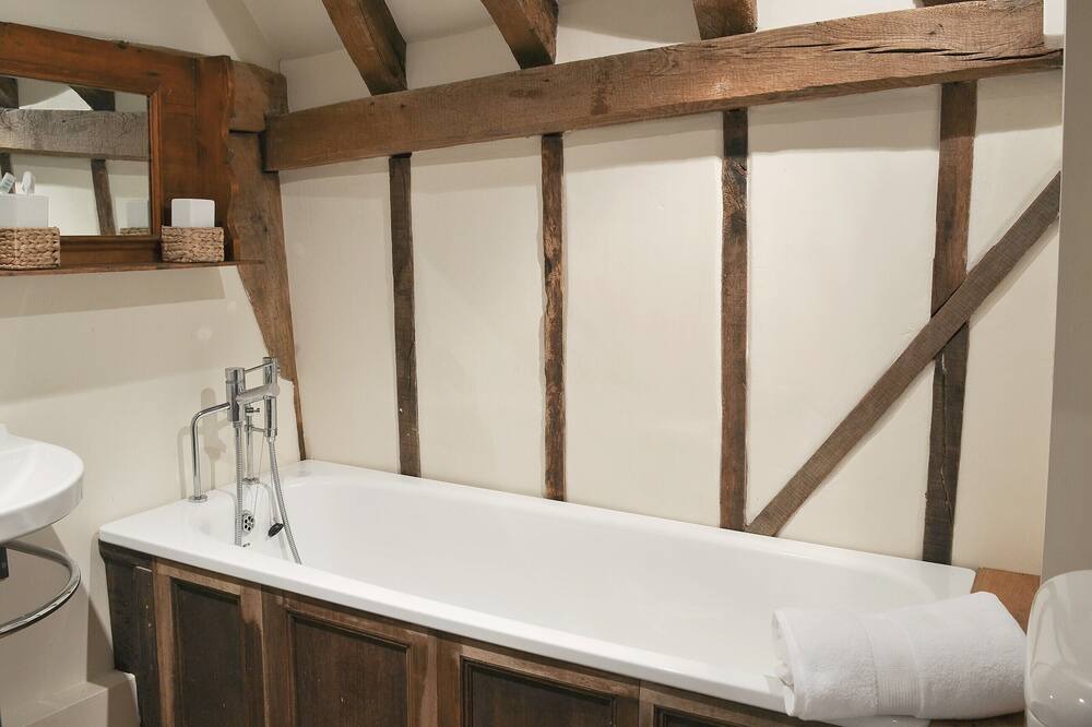 Photo of Bathroom in Wadhurst