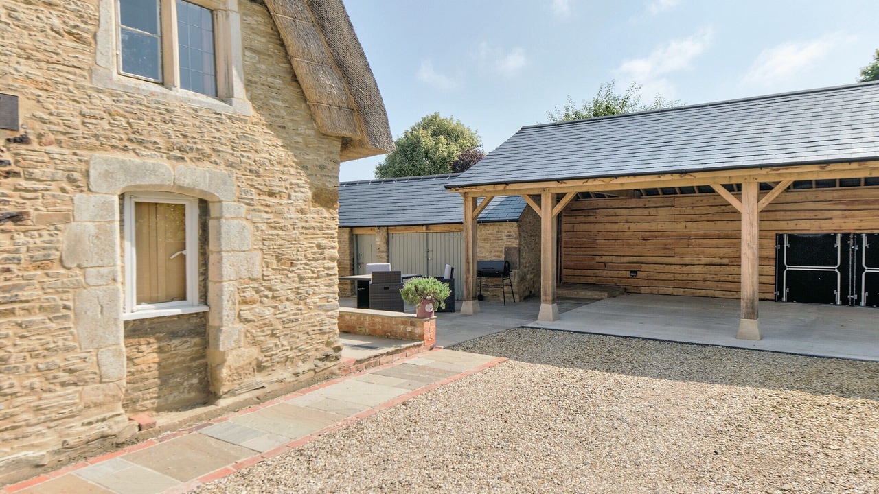 Photo of Outdoor in Longdon