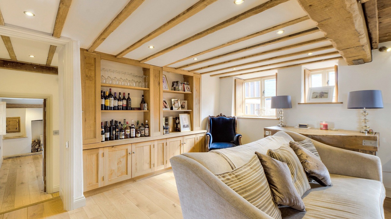 Photo of Others in Longdon