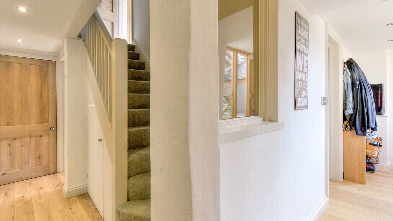 Photo of Others in Longdon