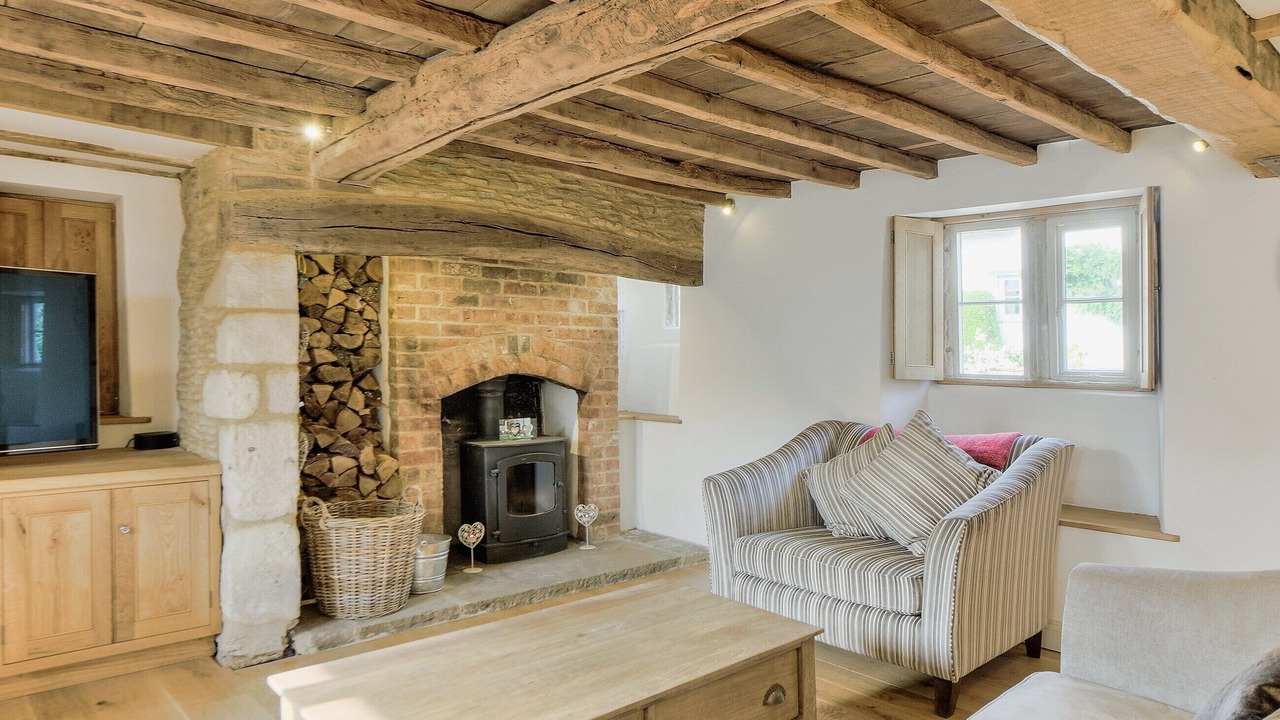 Photo of Livingroom in Longdon