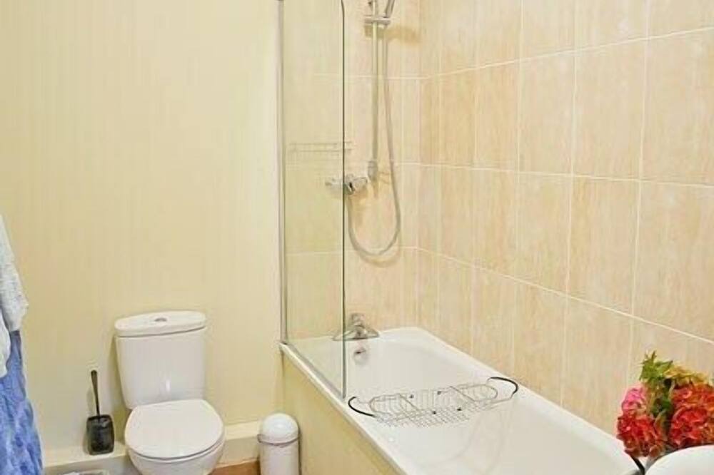 Photo of Bathroom in Robertsbridge