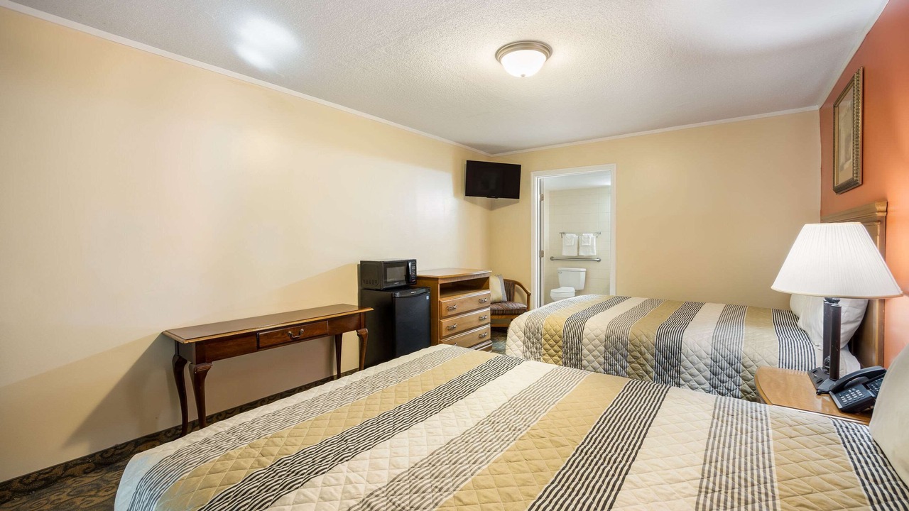 Photo of Bedroom in Adel