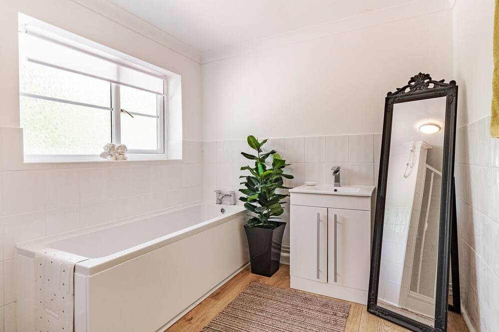 Photo of Bedroom in Postwick with Witton