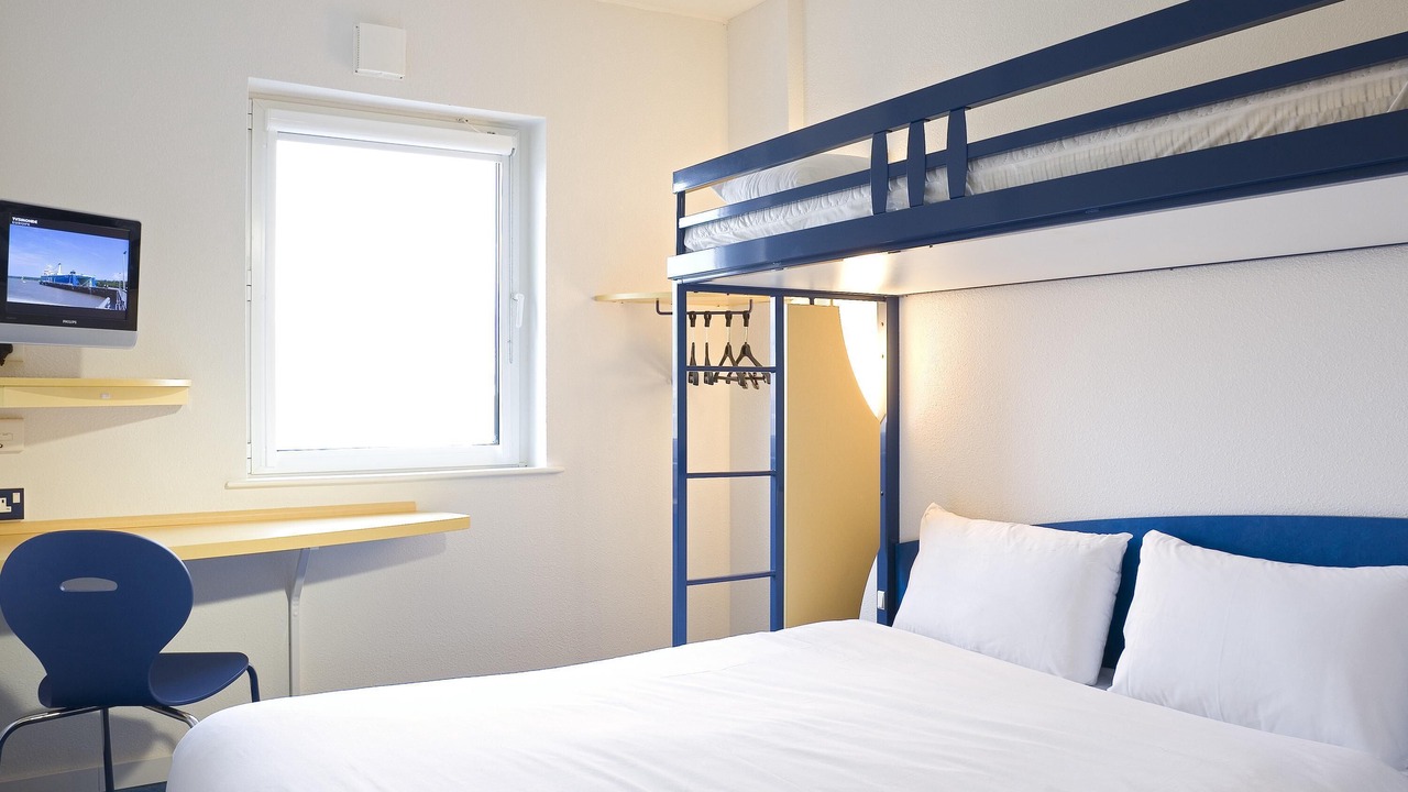 Photo of Bedroom in Libourne