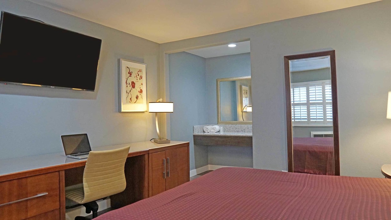 Photo of Bedroom in South San Gabriel