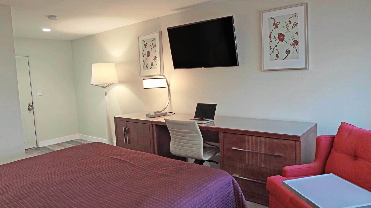 Photo of Bedroom in South San Gabriel