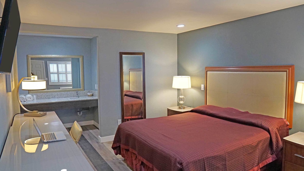 Photo of Bedroom in South San Gabriel