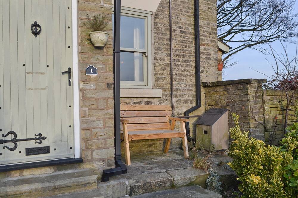 Photo of Outdoor in New Mills