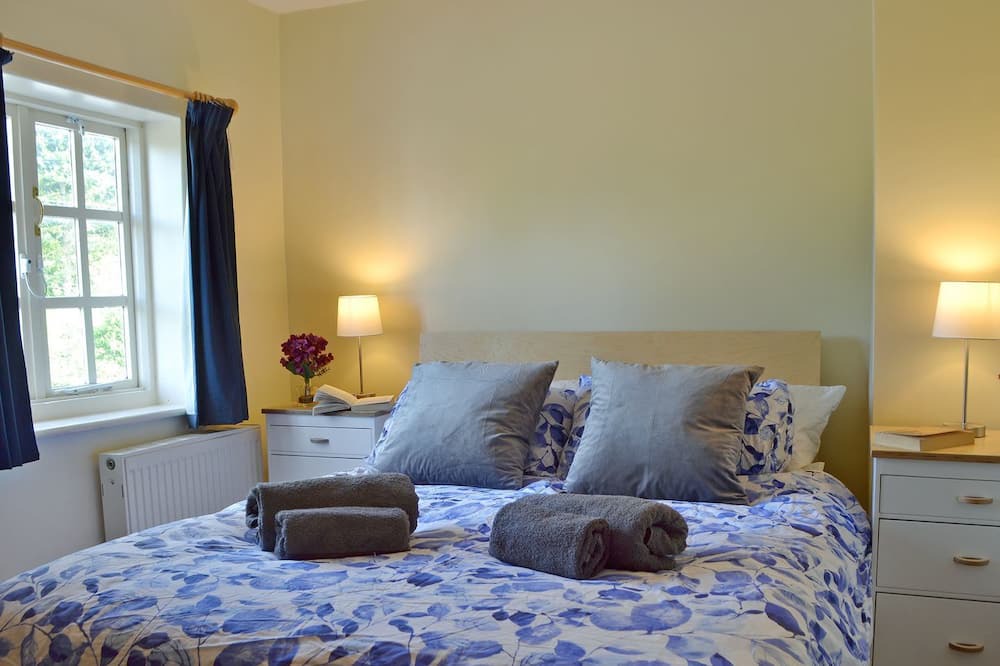 Photo of Bedroom in Broad Oak