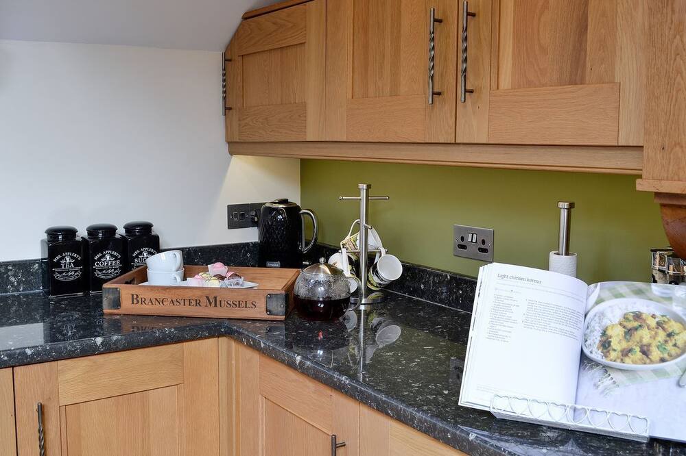 Photo of Kitchen in Wing