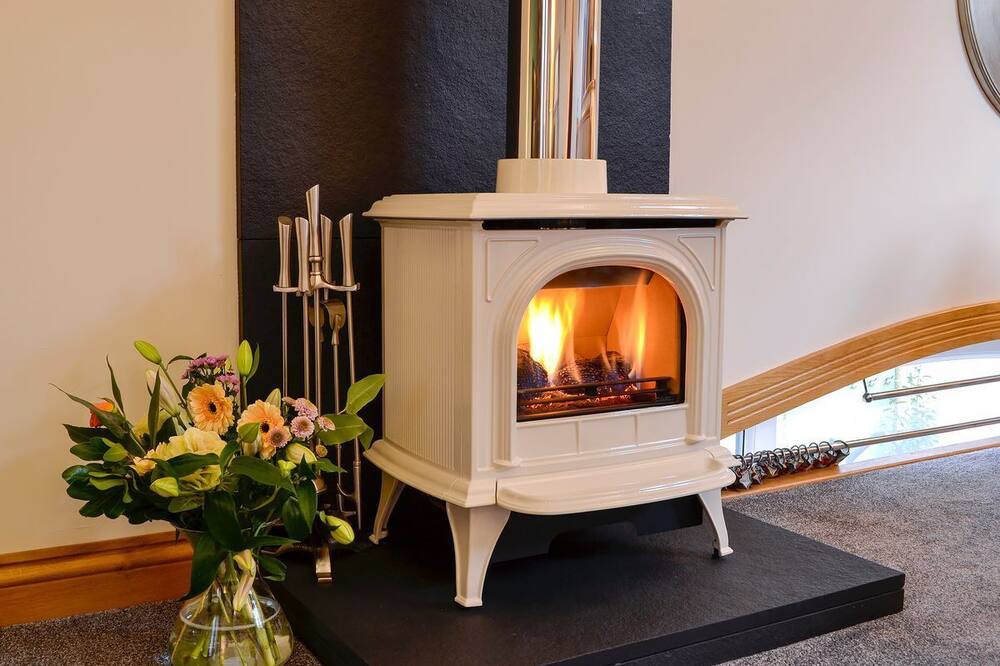 Photo of Others in Wing