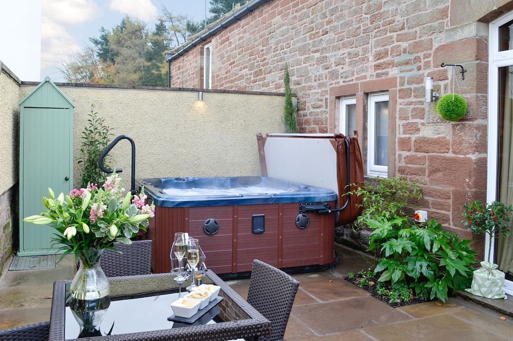 Photo of Patio Balcony in Wing