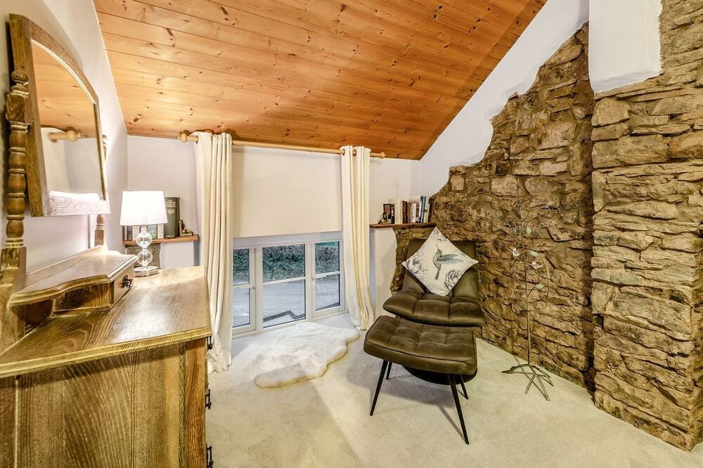 Photo of Bedroom in Llanarthney