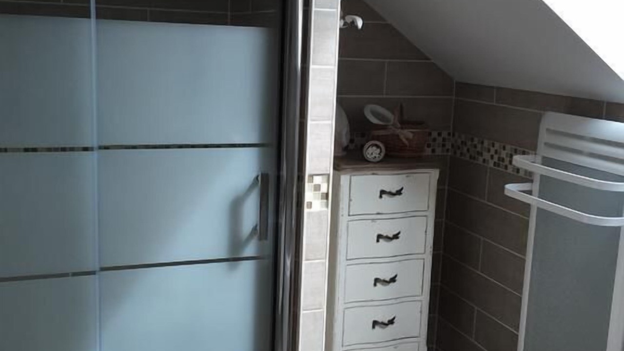 Photo of Bathroom in Campagne-les-Hesdin