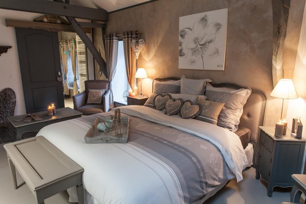 Photo of Bedroom in Campagne-les-Hesdin