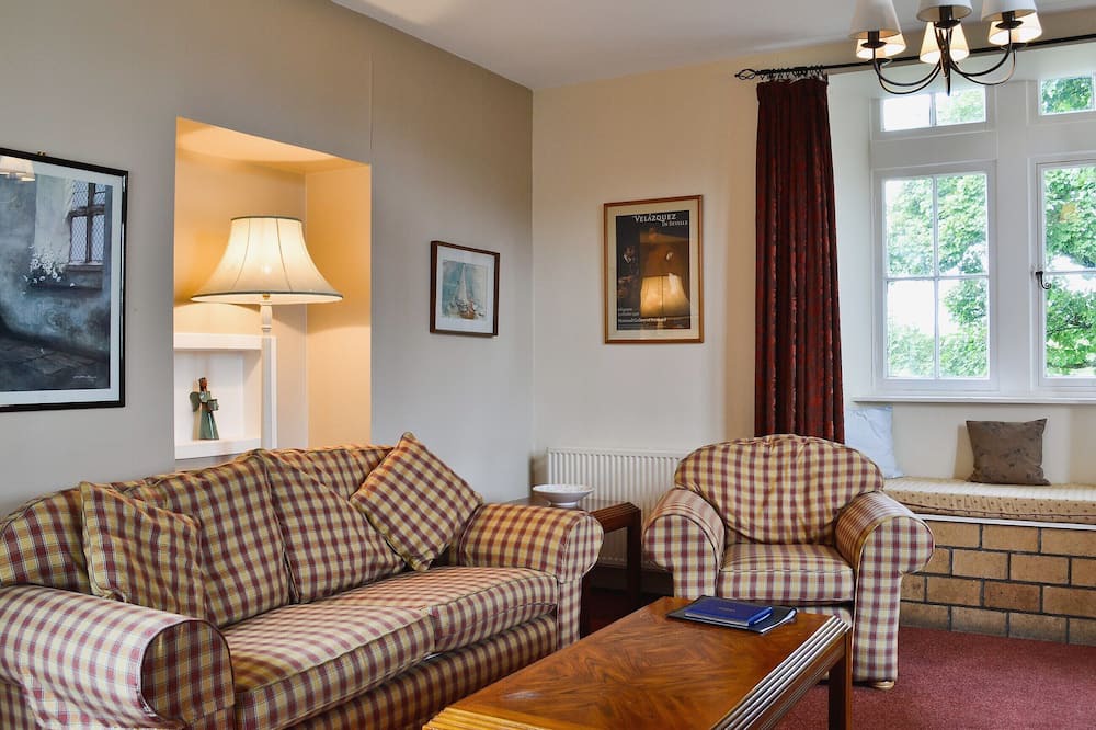 Photo of Others in Straiton