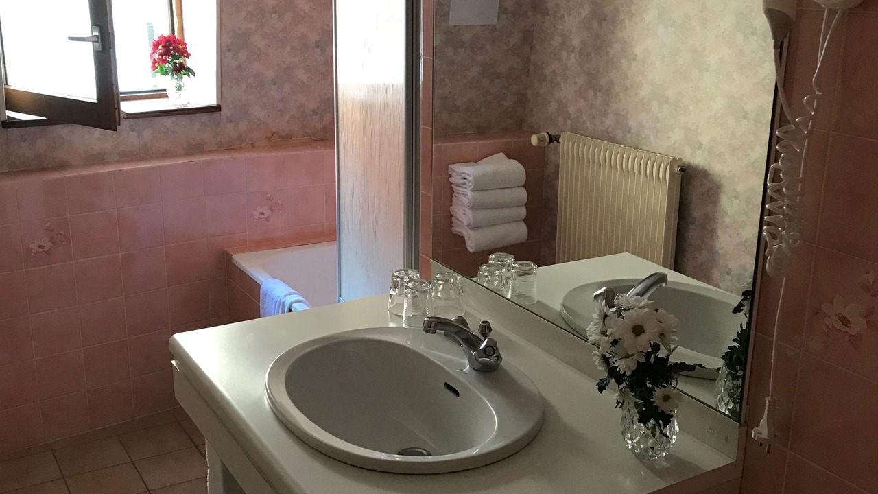 Photo of Bathroom in Semur-en-Auxois
