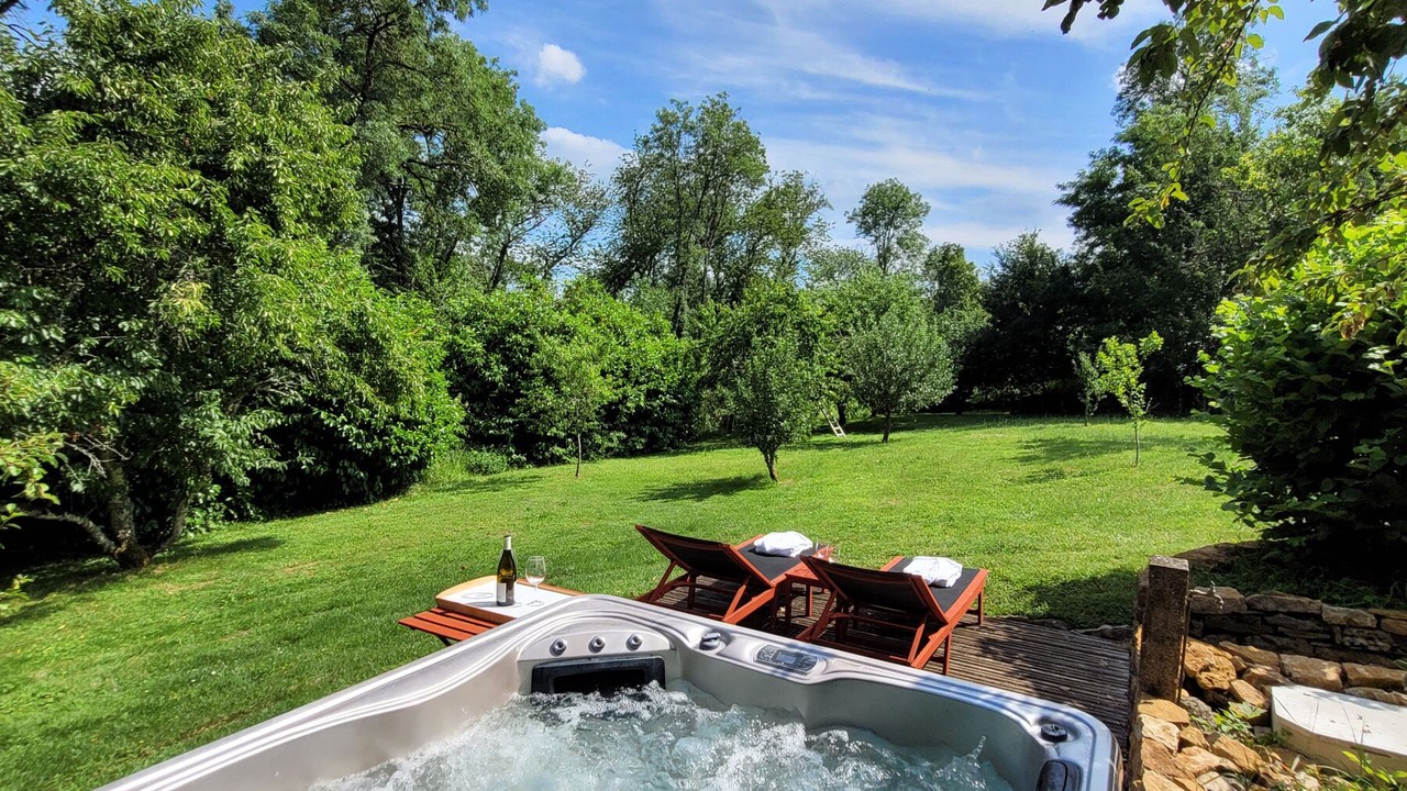 Photo of Bathroom in Eguilly