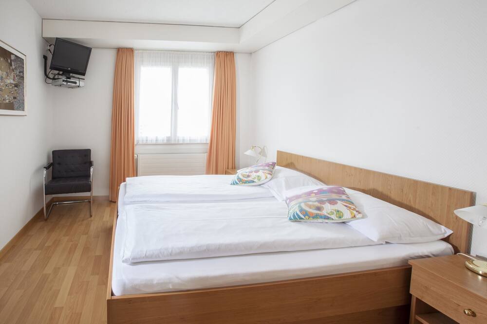 Photo of Bedroom in Daellikon