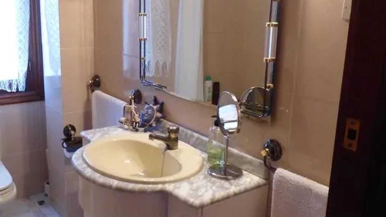 Photo of Bathroom in Merindad de Cuesta-Urria